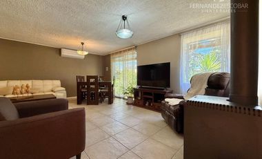 LOS ANDES - VENDE CASA 3D 2B 2E PISCINA - VILLA EL ENCUENTRO