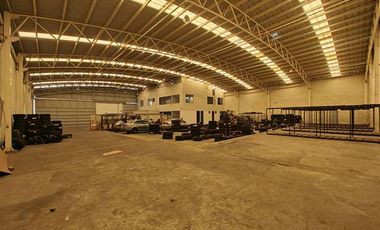 BODEGA CON OFICINAS EN RENTA EN MORELIA, COL. ISAAC ARRIAGA