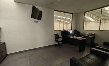 BODEGA CON OFICINAS EN RENTA EN MORELIA, COL. ISAAC ARRIAGA