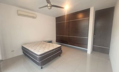 Departamento en renta en Sodzil Norte