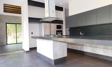 Casa en renta sin amueblar en country club, Cancun Q. Roo