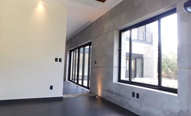 Casa en renta sin amueblar en country club, Cancun Q. Roo