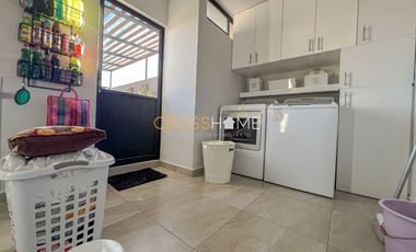 Departamento en venta en segundo nivel con terraza