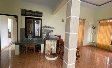 Dijual Murah Rumah Villa dan Kebun di Pedesaan Bojong Purwakarta