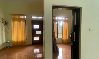 Dijual Murah Rumah Villa dan Kebun di Pedesaan Bojong Purwakarta