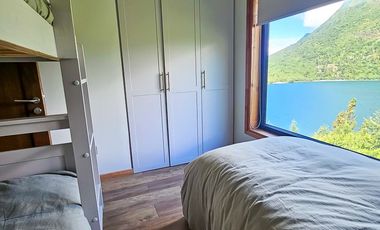 Casa de Lujo de 353m2 en Parcela a orilla del Lago Ranco, Sector Ensenada de Illahuape, Lago Ranco