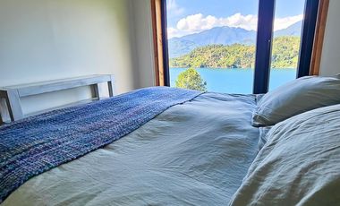 Casa de Lujo de 353m2 en Parcela a orilla del Lago Ranco, Sector Ensenada de Illahuape, Lago Ranco