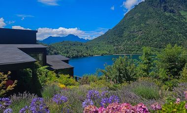 Casa de Lujo de 353m2 en Parcela a orilla del Lago Ranco, Sector Ensenada de Illahuape, Lago Ranco