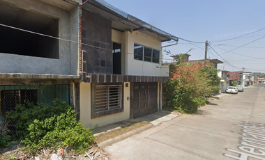 CASA EN HERNANDEZ, GOMEZ URUAPAN SOLO RECURSOS PROPIOS RECUPERACION BANCARIA