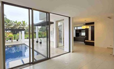 Casa de venta o alquiler con Vista al lago en Isla Mocolí Etapa Arrecife