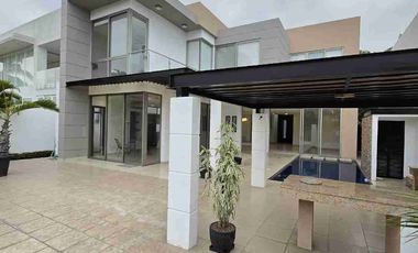 Casa de venta o alquiler con Vista al lago en Isla Mocolí Etapa Arrecife