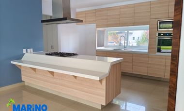 Impresionante casa en Lomas de Cocoyoc