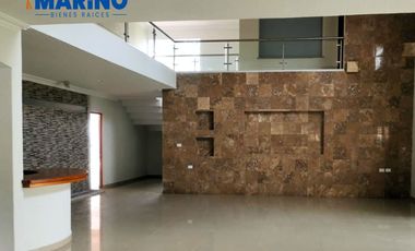 Impresionante casa en Lomas de Cocoyoc