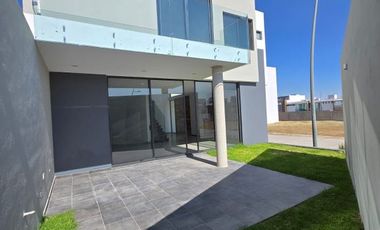 CASA EN VENTA PARQUE METROPOLITANO