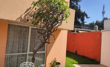 Hermosa Casa en Fuentes de Satélite, 180 m² Terreno 160 Construcción 3 Recamaras 2 Estacionamientos