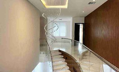 Casa al lago de Alquiler en Aires de Batán