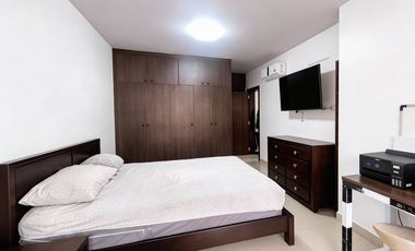 CASA CON PISCINA EN VENTA EN URB CELESSIA -MACHALA