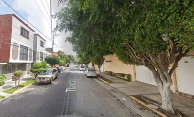 Sk16 Activo Bancario En C. Tlaxcala 44, Valle Ceylan, Tlalnepantla, EdoMex (No Créditos Infonavit e Hipotecarios)