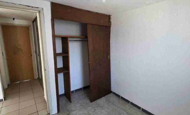 REBTA DE CASA EN JARDINES DEL VALLE CERCA DE LOS TACOS DEL RICA