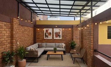 VENTA DE CASA CON MINIDEPARTAMENTO Y ROOF GARDEN