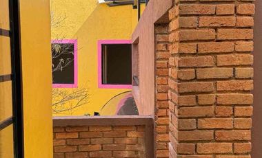 VENTA DE CASA CON MINIDEPARTAMENTO Y ROOF GARDEN