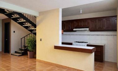 VENTA DE CASA CON MINIDEPARTAMENTO Y ROOF GARDEN