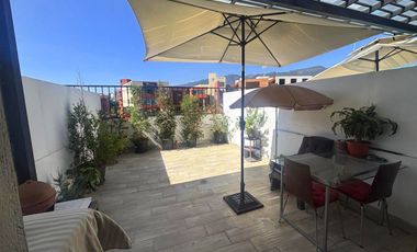 Hermosa Suite/Studio de Venta en Cumbayá!  Terraza!!