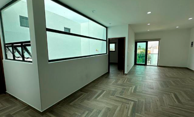 VENTA DE CASA EN COLONIA COLINIAS DEL PONIENTE AGUASCALIENTES