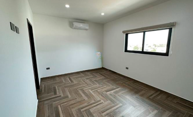 VENTA DE CASA EN COLONIA COLINIAS DEL PONIENTE AGUASCALIENTES