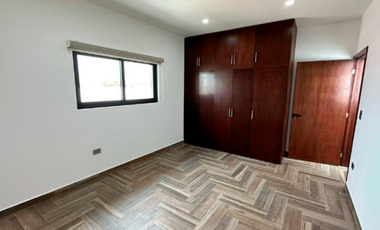 VENTA DE CASA EN COLONIA COLINIAS DEL PONIENTE AGUASCALIENTES