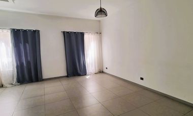 SE ARRIENDA DEPARTAMENTO TIPO ESTUDIO CON BODEGA METRO SANTA ISABEL