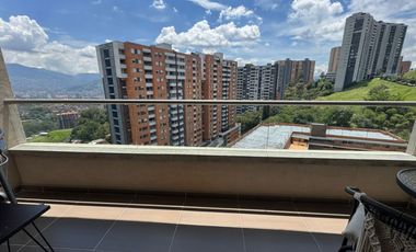 Venta de apartamento en Envigado entre Camino Verde y la Loma de Las Brujas