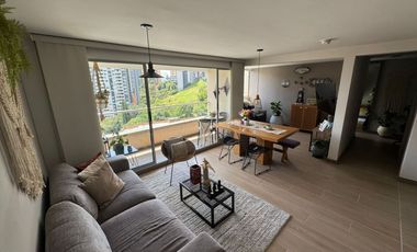 Venta de apartamento en Envigado entre Camino Verde y la Loma de Las Brujas