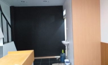 ruko komersil di pemukiman padat penduduk harga miring di harapan indah