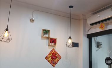 ruko komersil di pemukiman padat penduduk harga miring di harapan indah