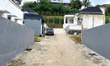 Tanah Kavling dan Rumah Vila Perbatasan Kota Batu View Gunung Free SHM