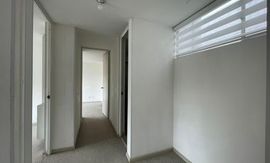 Apartamento de 70 mt2  OCTAVO PISO Conjunto Residencial Hacienda la Quinta 2