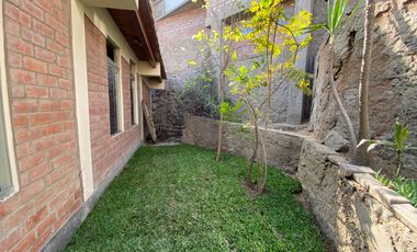 BONITA CASA, ESTILO RUSTICO CON MARAVILLOSA VISTA EN CASUARINAS SUR