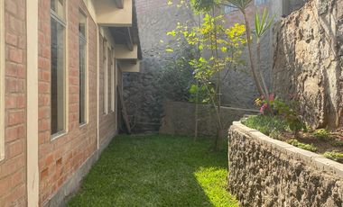 BONITA CASA, ESTILO RUSTICO CON MARAVILLOSA VISTA EN CASUARINAS SUR