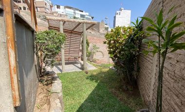 BONITA CASA, ESTILO RUSTICO CON MARAVILLOSA VISTA EN CASUARINAS SUR