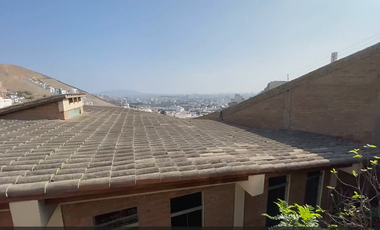 BONITA CASA, ESTILO RUSTICO CON MARAVILLOSA VISTA EN CASUARINAS SUR