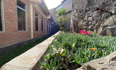 BONITA CASA, ESTILO RUSTICO CON MARAVILLOSA VISTA EN CASUARINAS SUR