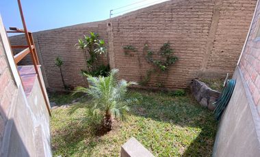 BONITA CASA, ESTILO RUSTICO CON MARAVILLOSA VISTA EN CASUARINAS SUR