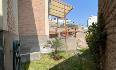 BONITA CASA, ESTILO RUSTICO CON MARAVILLOSA VISTA EN CASUARINAS SUR