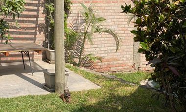 BONITA CASA, ESTILO RUSTICO CON MARAVILLOSA VISTA EN CASUARINAS SUR