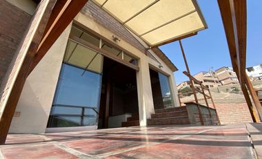 BONITA CASA, ESTILO RUSTICO CON MARAVILLOSA VISTA EN CASUARINAS SUR