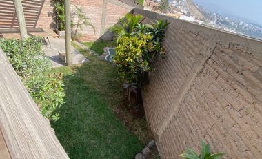 BONITA CASA, ESTILO RUSTICO CON MARAVILLOSA VISTA EN CASUARINAS SUR