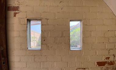 BONITA CASA, ESTILO RUSTICO CON MARAVILLOSA VISTA EN CASUARINAS SUR