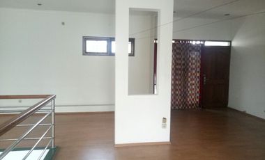 Disewakan Rumah Pondok Chandra, Cluster Durian