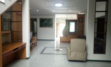 Disewakan Rumah Pondok Chandra, Cluster Durian